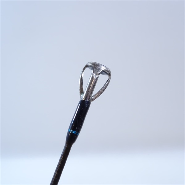 エメラルダスストイストＡＧＳ８４Ｍ